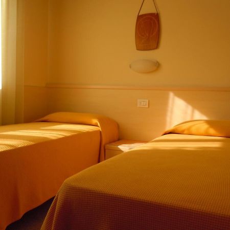 Villa Adria Lignano Sabbiadoro Esterno foto