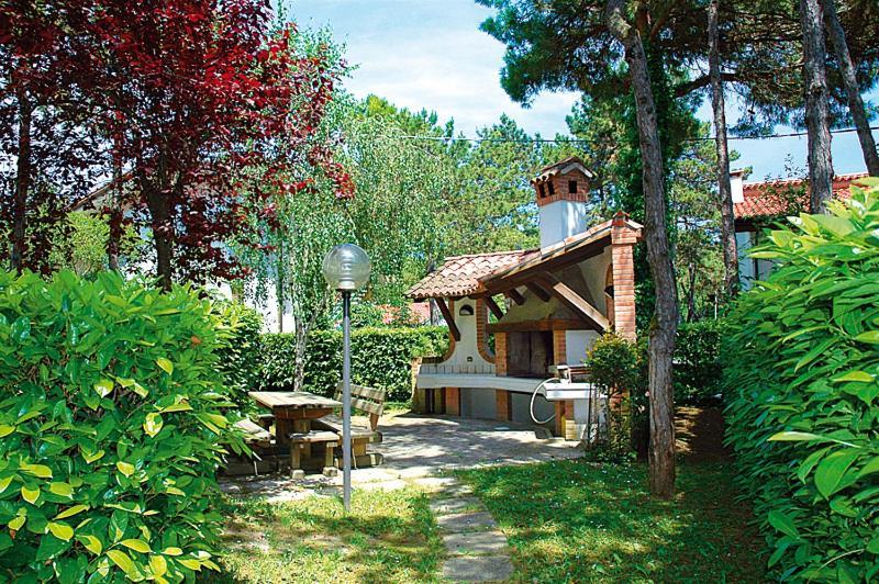 Villa Adria Lignano Sabbiadoro Esterno foto